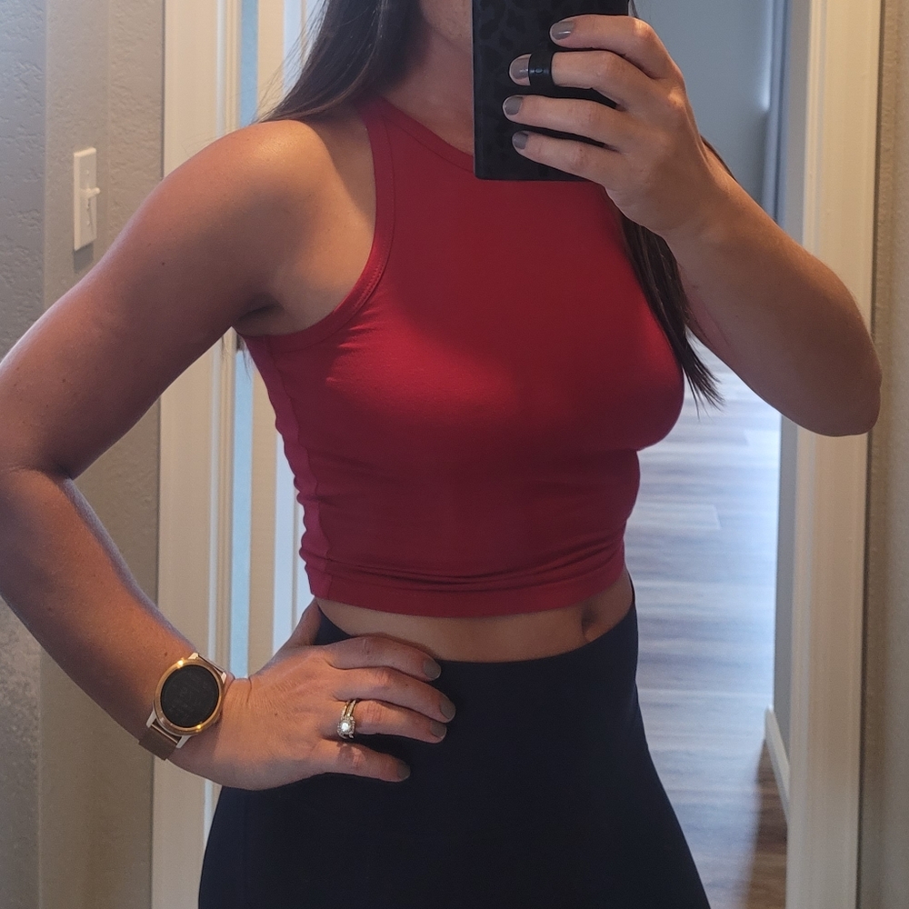 2 Sleeveless Racerback Crop Tanks - Picture 7 of 7